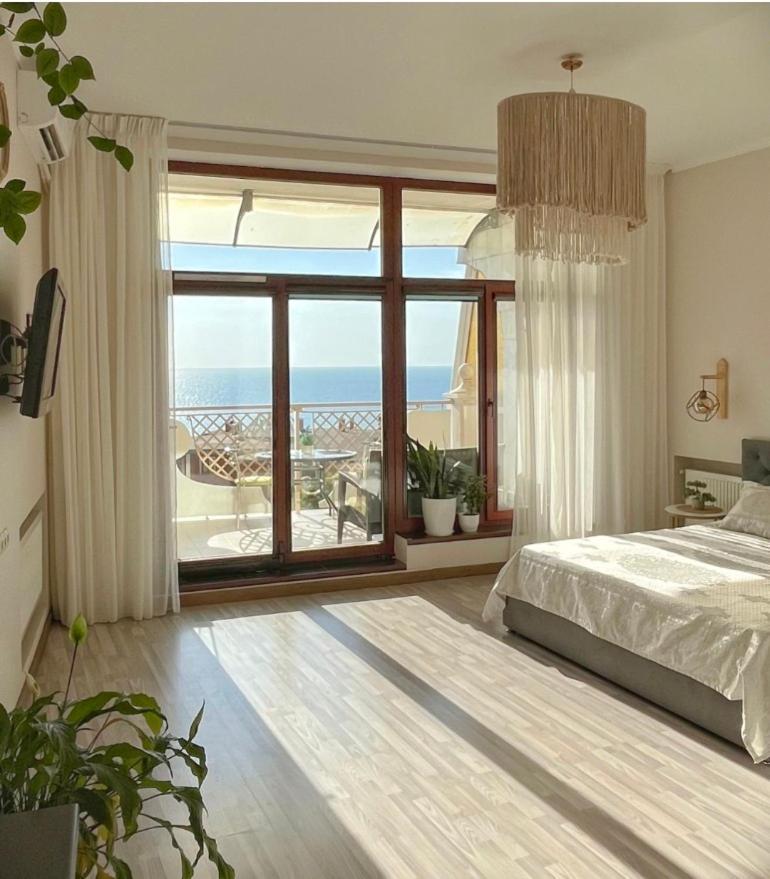 Apartment In Arcadia Palace With Sea View! Odesa Exterior photo